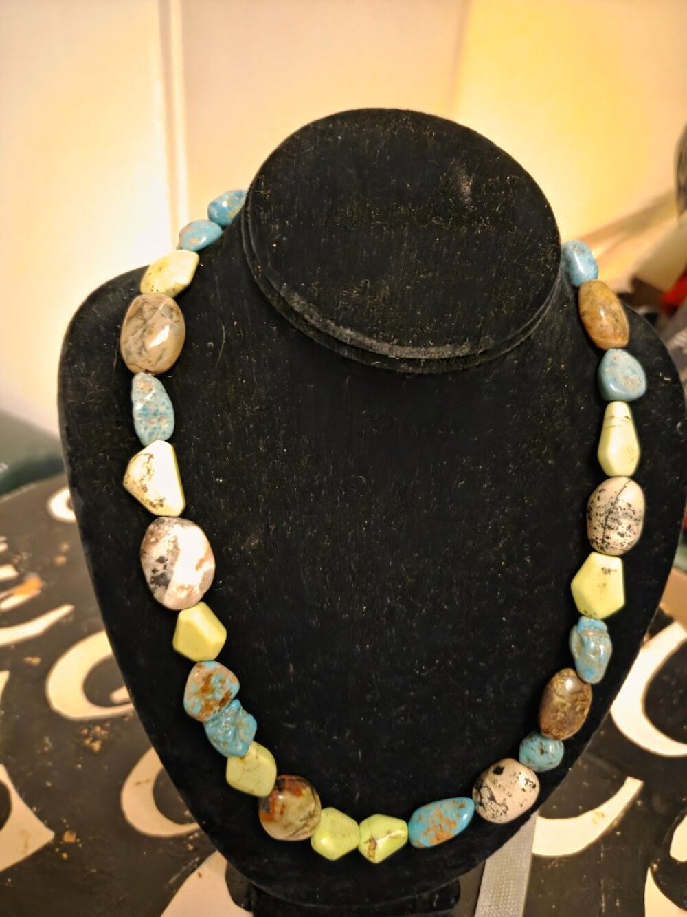 Multi-stone necklace